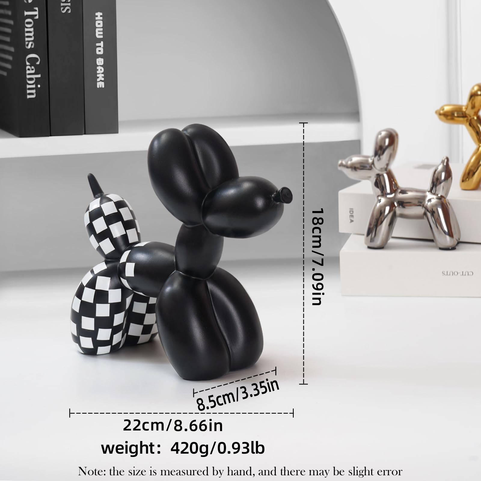 Notakia Statua a scacchi bianca e nera a scacchi con palloncino a forma di cane, decorazione per soggiorno e scrivania, fatta a mano, moderna, piccola mensola, ornamento per la casa
