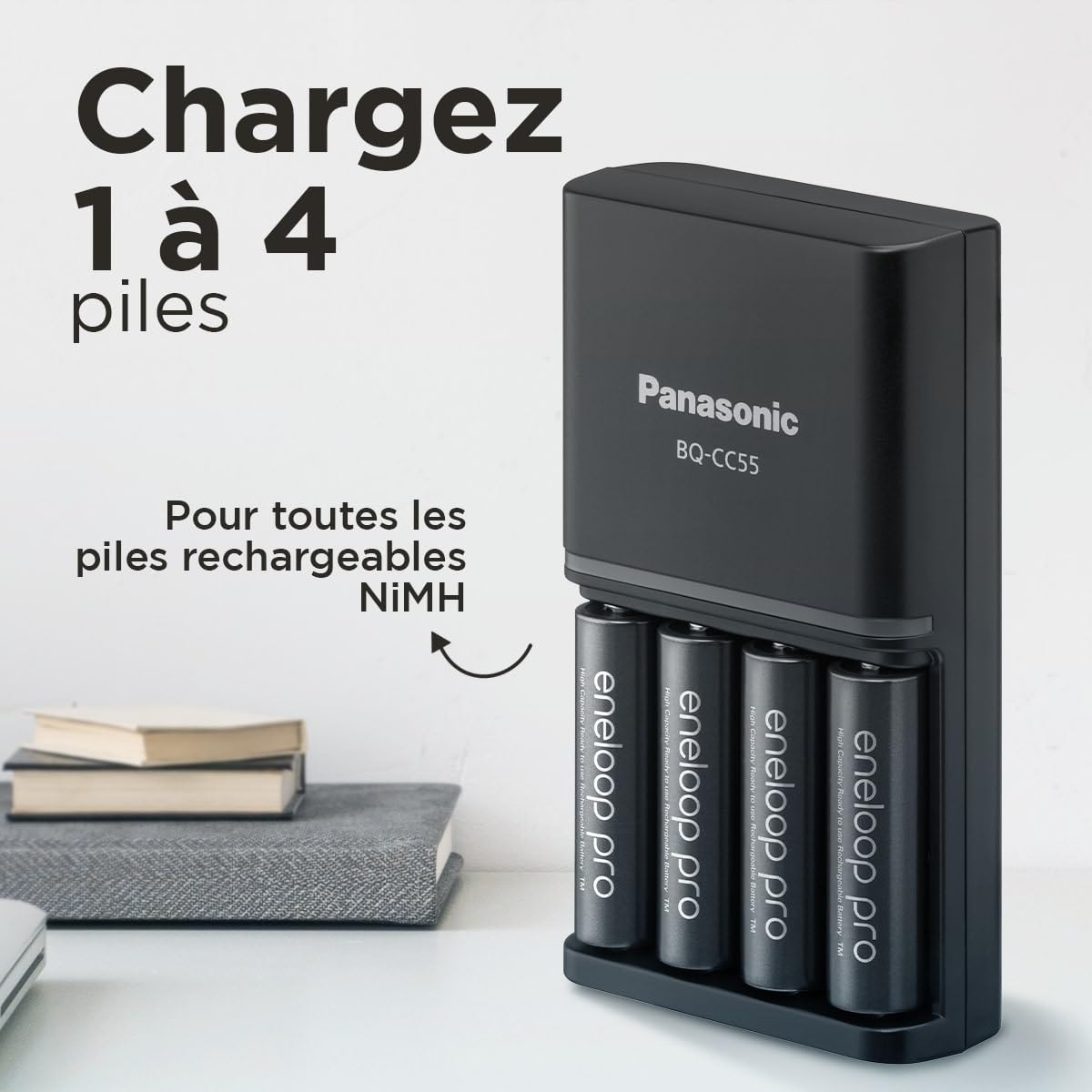 Chargeur eneloop SmartPlus pour 1 à 4 Piles AA/AAA Ni-MH, fourni avec 4 Piles eneloop Pro AA/Mignon et 10 Fonctions de sécurité