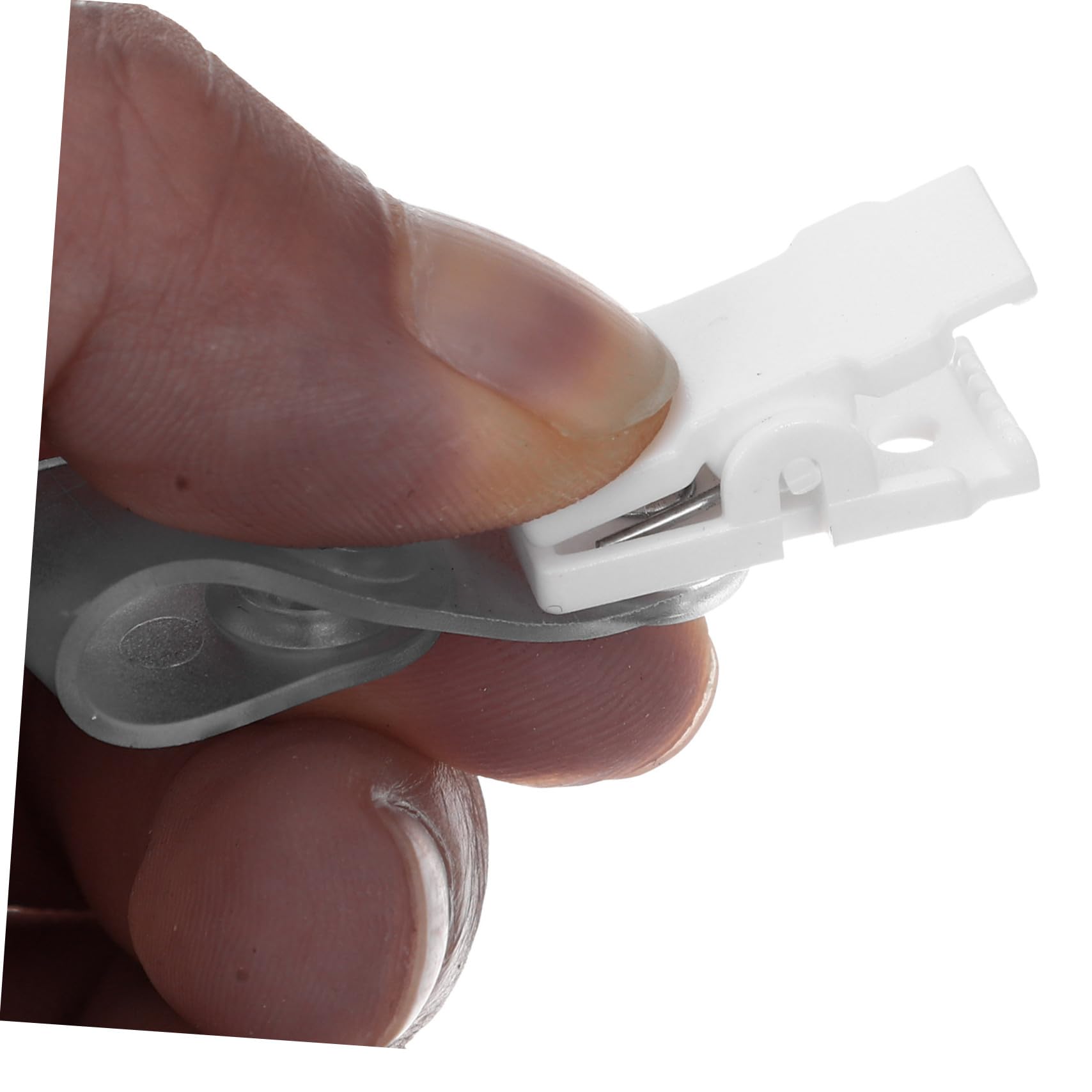 Mobestech Clip Porta Badge in Plastica Pvc Bianco 100 Pezzi con Clip a Coccodrillo Seghettata Porta Targhette Identificative per Lavoro e Fiere Piccole e Resistenti per Personale Medico