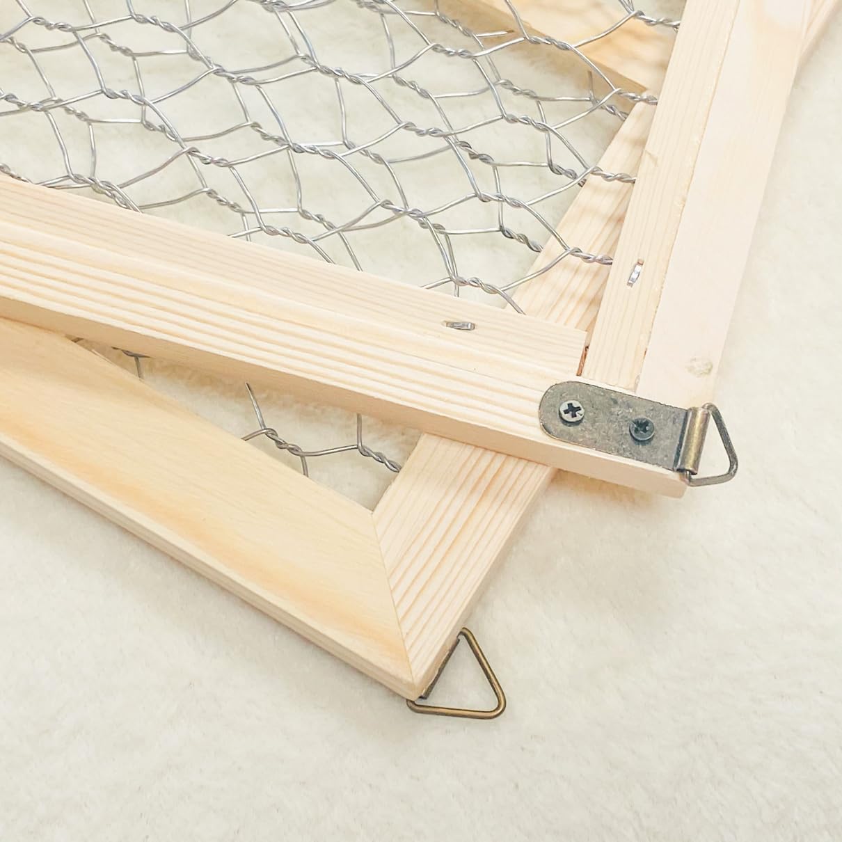 4 Pack Chicken Wire Wood Frame 12 x 9 Inches Unfinished Wooden Frame for photoes,Jewelry Crafting Project (Interior 8 x 10 in)