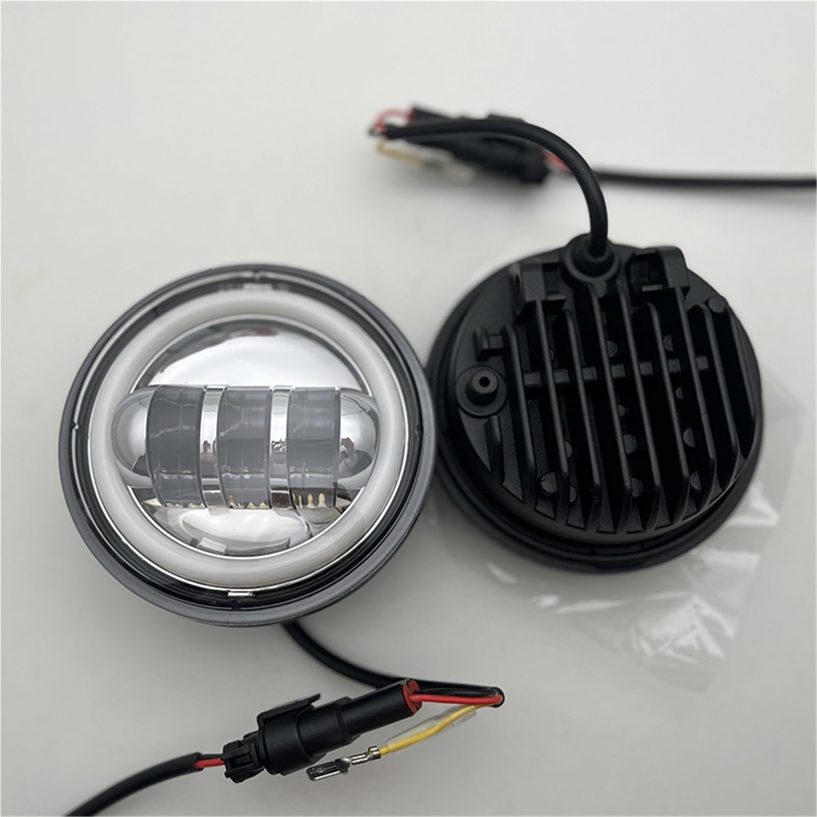 Faro Moto Per FLHTCU Per FLSTC Per Softail LED Fendinebbia | Fendinebbia LED per moto 2 pezzi 4,5 pollici con DRL Halo Angel Eyes 30W Lampada passaggio ausiliaria rotonda impermeabile