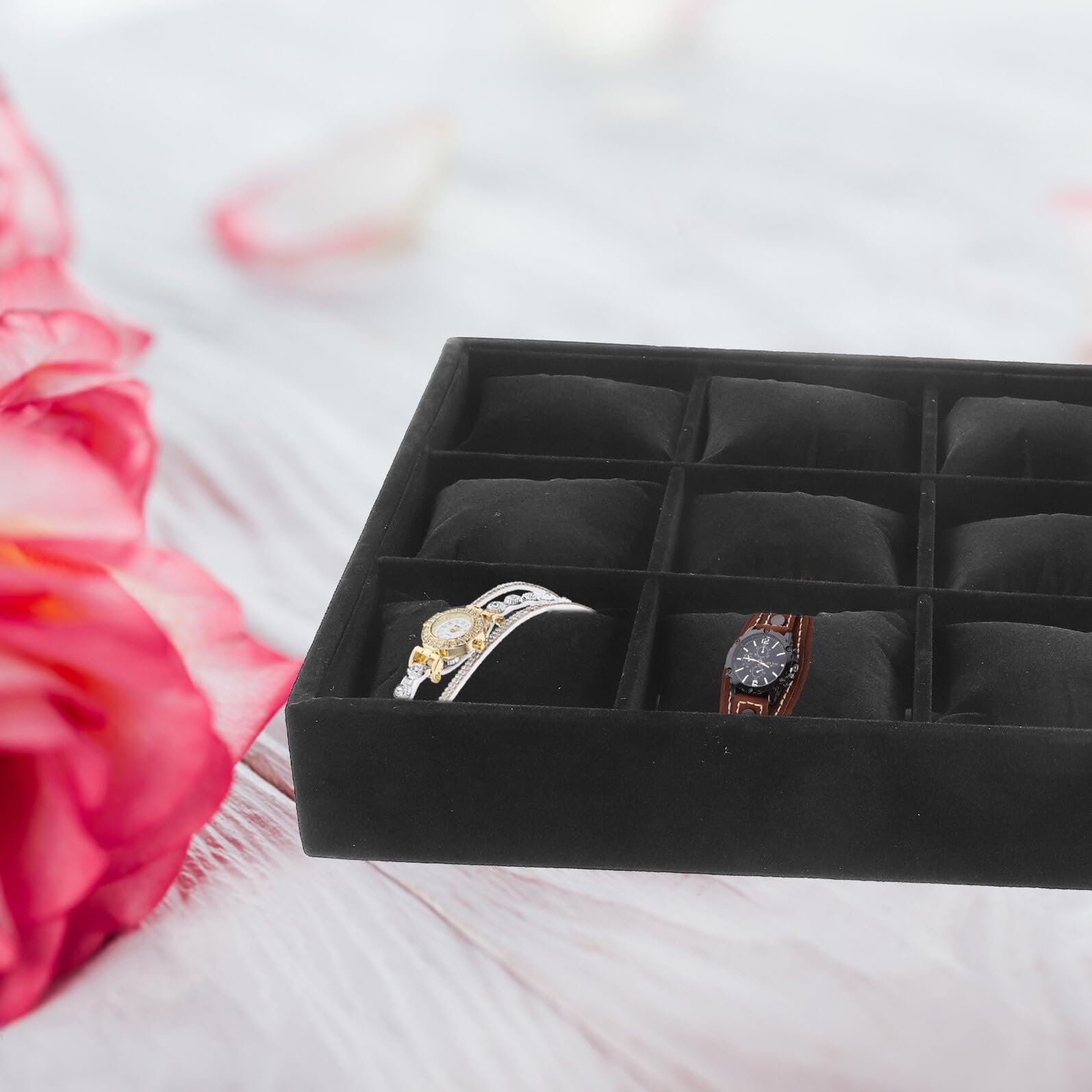 TOYANDONA Uhrenablage mit 12 Fächern aus Schwarzem Samt Armband Organizer mit Kleiner Kissen Multifunktionale Schmuck Präsentationsschale für Uhren und Armreifen