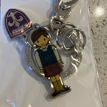 Amazon.co.jp: 頌栄女子学院 中学校 キーホルダー バッヂ付き 2点