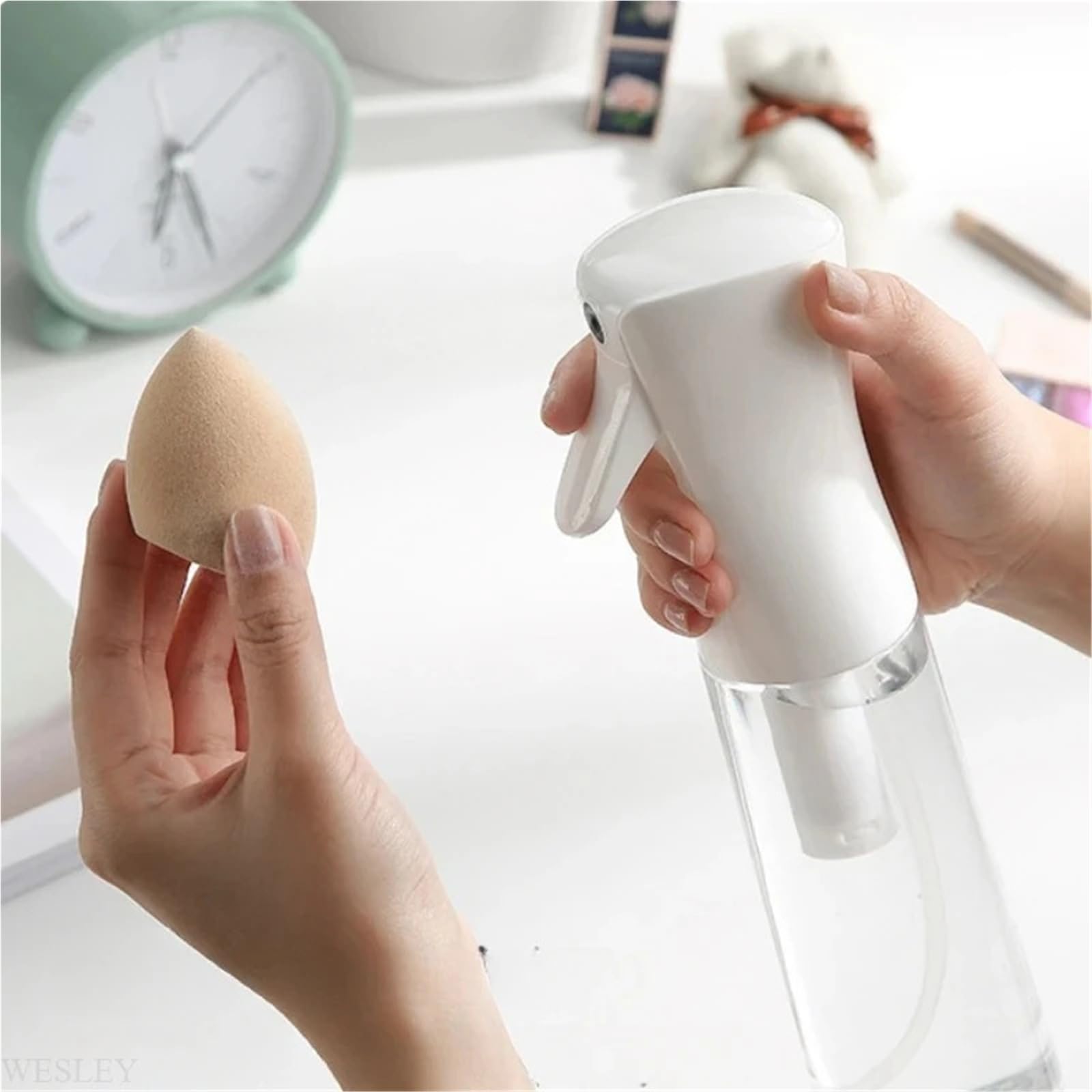 Sprühflasche Kontinuierliche Nebelsprühflasche mit hohem Druck | Haarpflege-Make-up-Wasserauffrischungspresse(500ml)