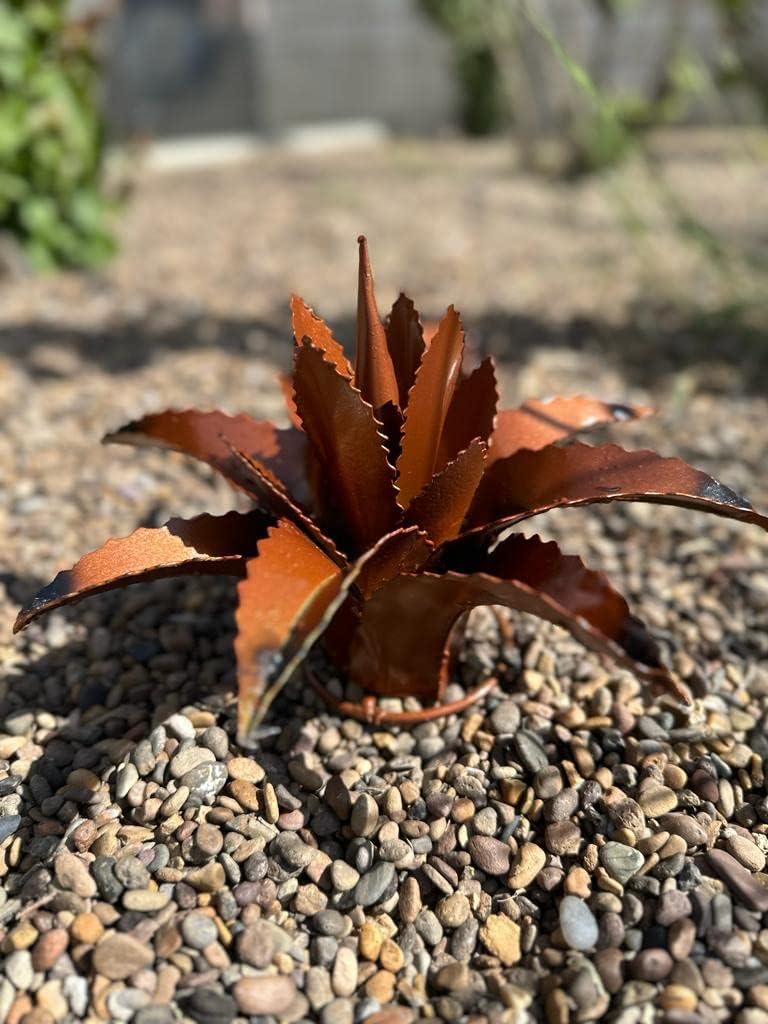 Mini Metal Agave - Garden Art (Copper)