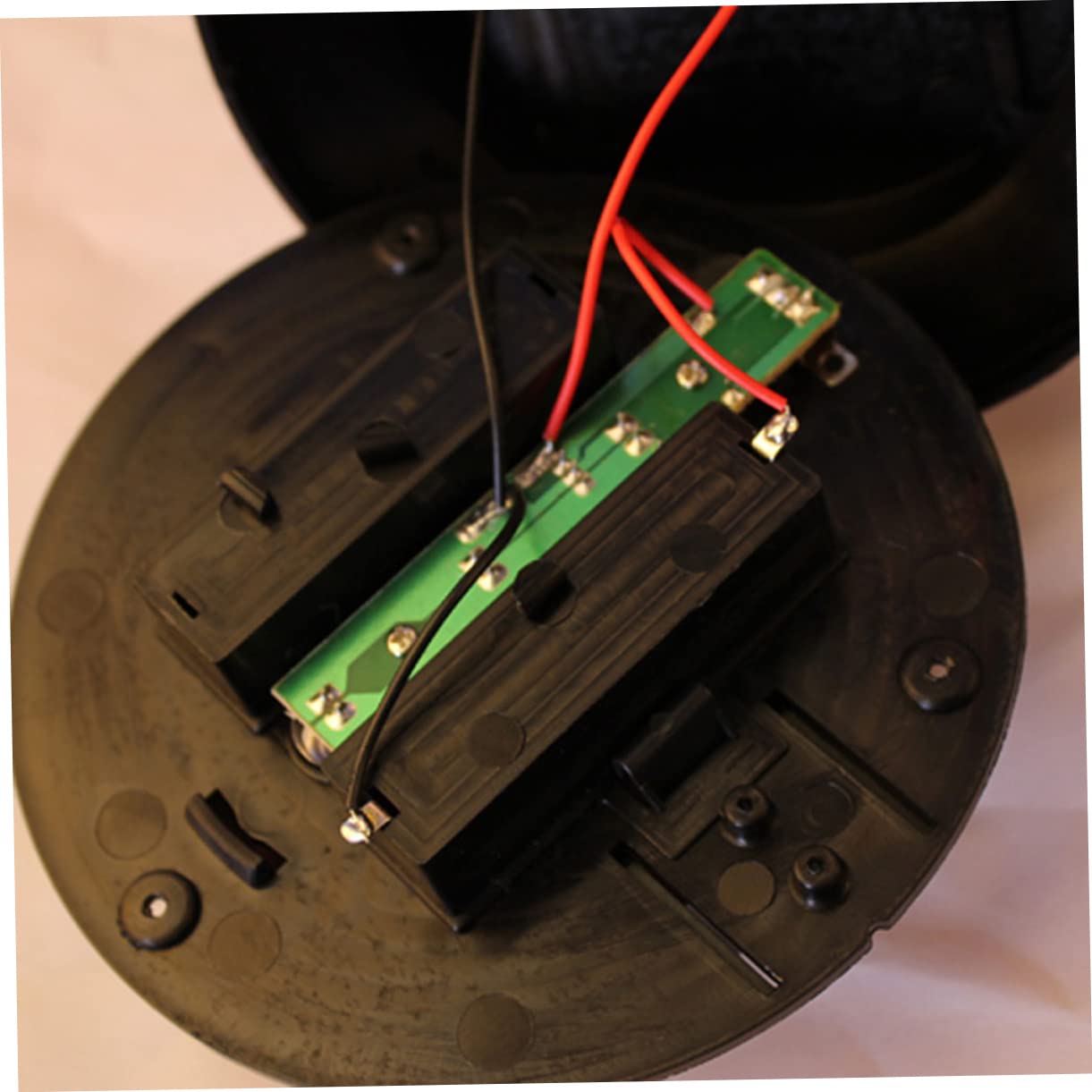 OSALADI 2pcs Solar Fence Lamp Durable Light for Gardens Lawns and Walkways LED Outdoor Lighting Tool Easy Installation Warm Glow