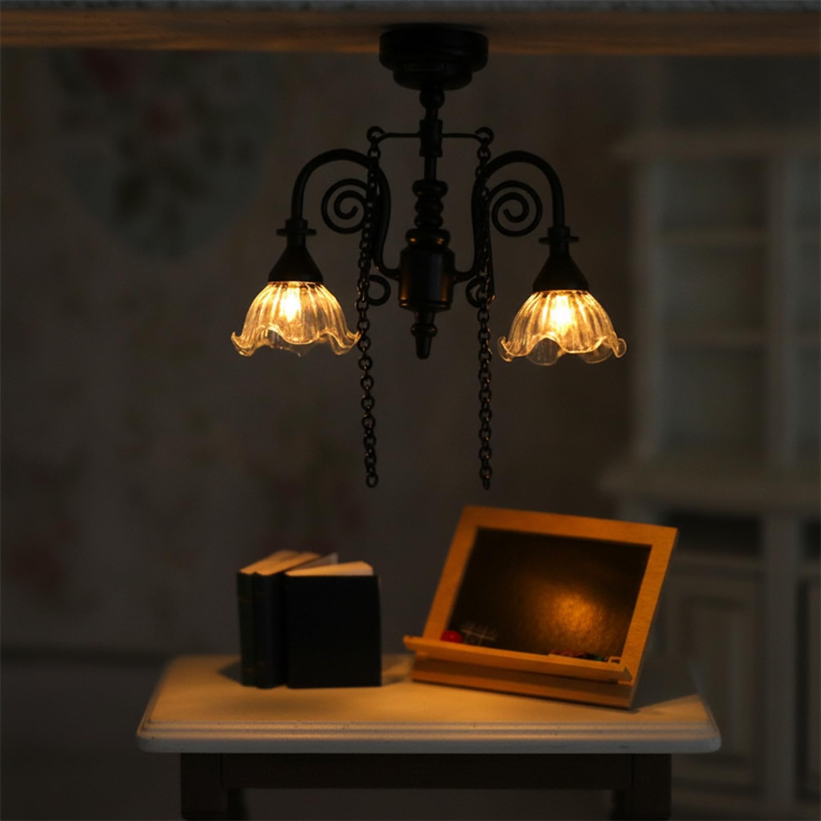 Modello di Illuminazione in Miniatura in Lega Ornamento Decorativo con Funzione Illuminante Romantico Lampada per Casa Delle Bambole, Stile 3