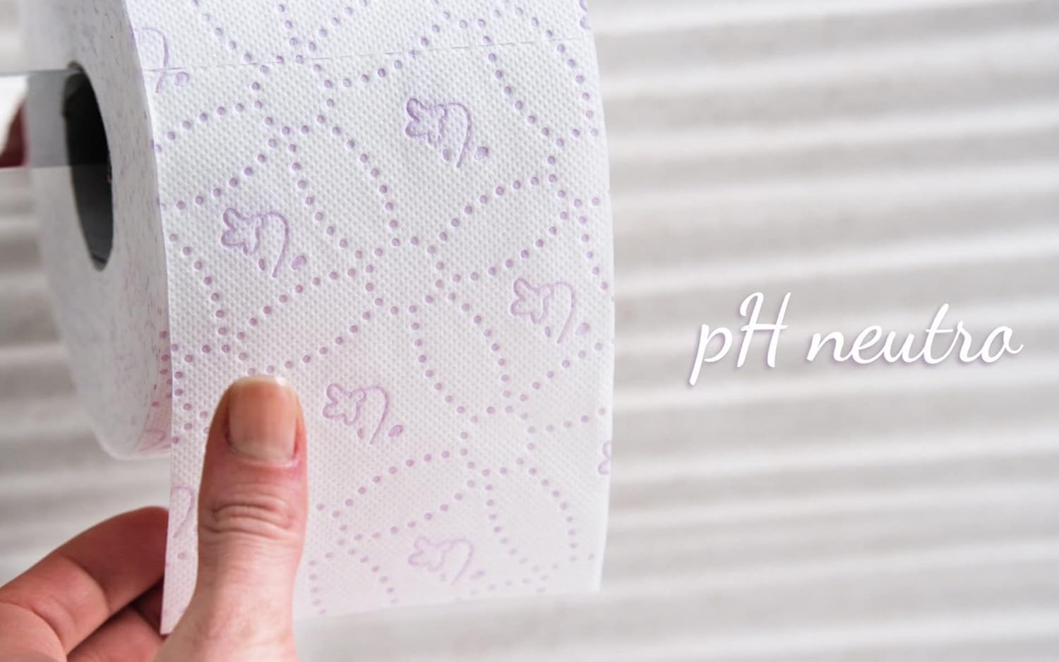 Foxy Seda | Papel higiénico neutro sobre la piel | 28+14 rollos, 28 + 14 gratis| 173 servicios por rollo | 3 capas de alto grosor | Papel 100% certificado FSC | Paquete 100% reciclable blanco (7)