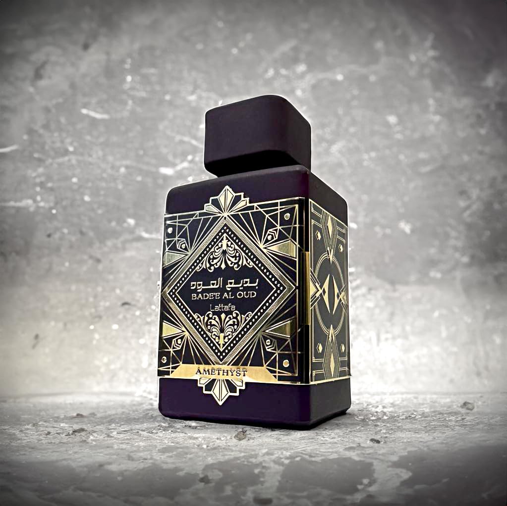 Lattafa Bade'e Al Oud Amethyst 100 ml, Profumo Arabo Floreale, Sigillo di Qualità Made in Dubai, Aroma a Lunga Durata