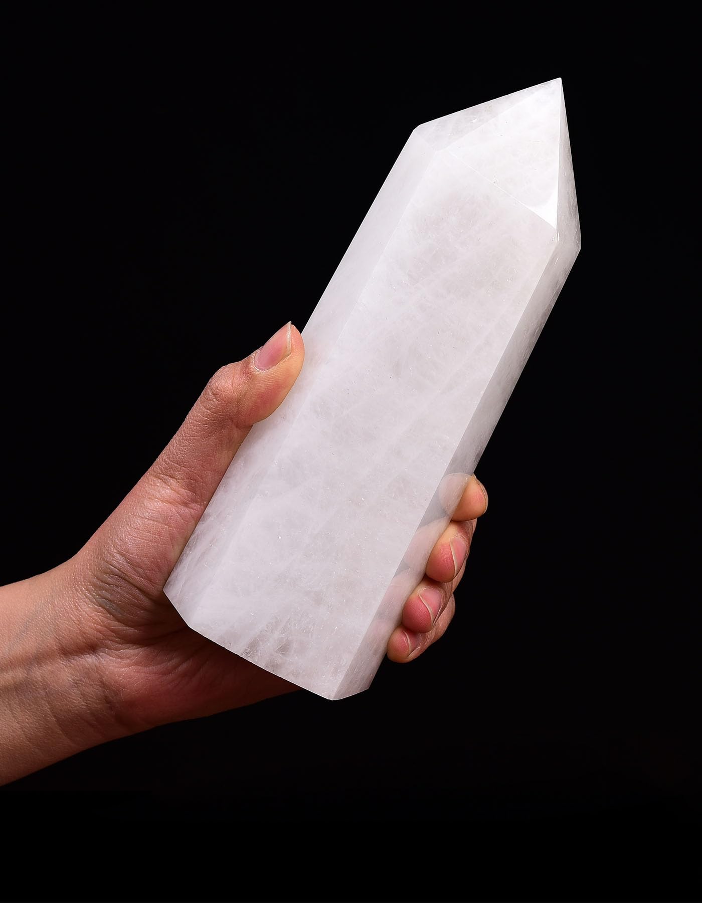 AMOYSTONE Natural Large Stone Tower White Quartz Healing Crystal Wand Hexagonal Point Obelisk Irregular 2-2.5 LBS, Spiritual Meditation, Reiki Chakra Gemstone Home Decor