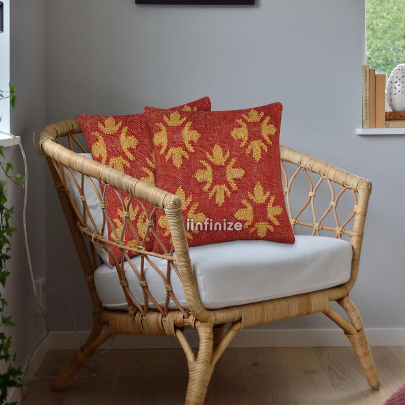 Housse de coussin en jute et laine durable pour sublimer un canapé usé