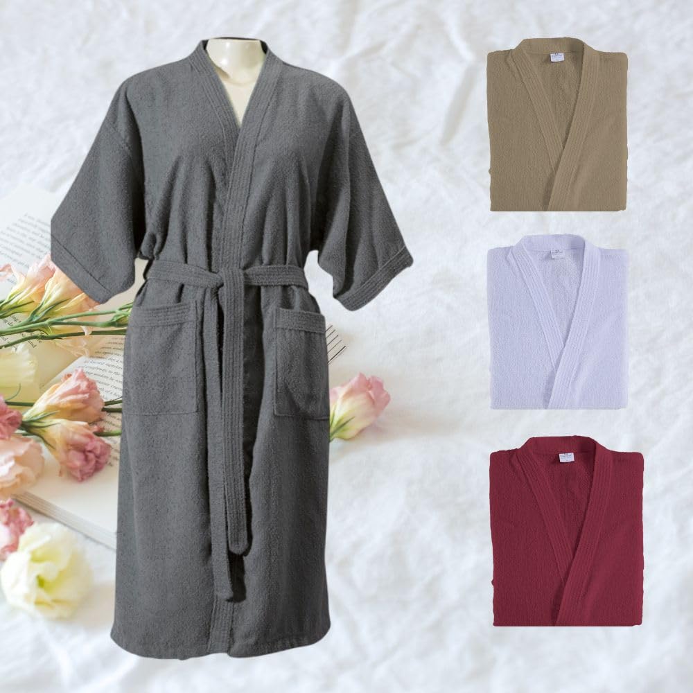 Roupão de Banho Adulto Unissex, Tamanho Único, Veste do 36/44, Atoalhado Felpudo, 100% Algodão 270 g/m², Manga 3/4 em promoção! Veja a oferta e mais achadinhos de Moda íntima 7 Hoje é o melhor dia para comprar Roupão de Banho Adulto Unissex, Tamanho Único, Veste do 36/44, Atoalhado Felpudo, 100% Algodão 270 g/m², Manga 3/4 com aquele preço maroto! Promoção! Aproveite a oferta! 7