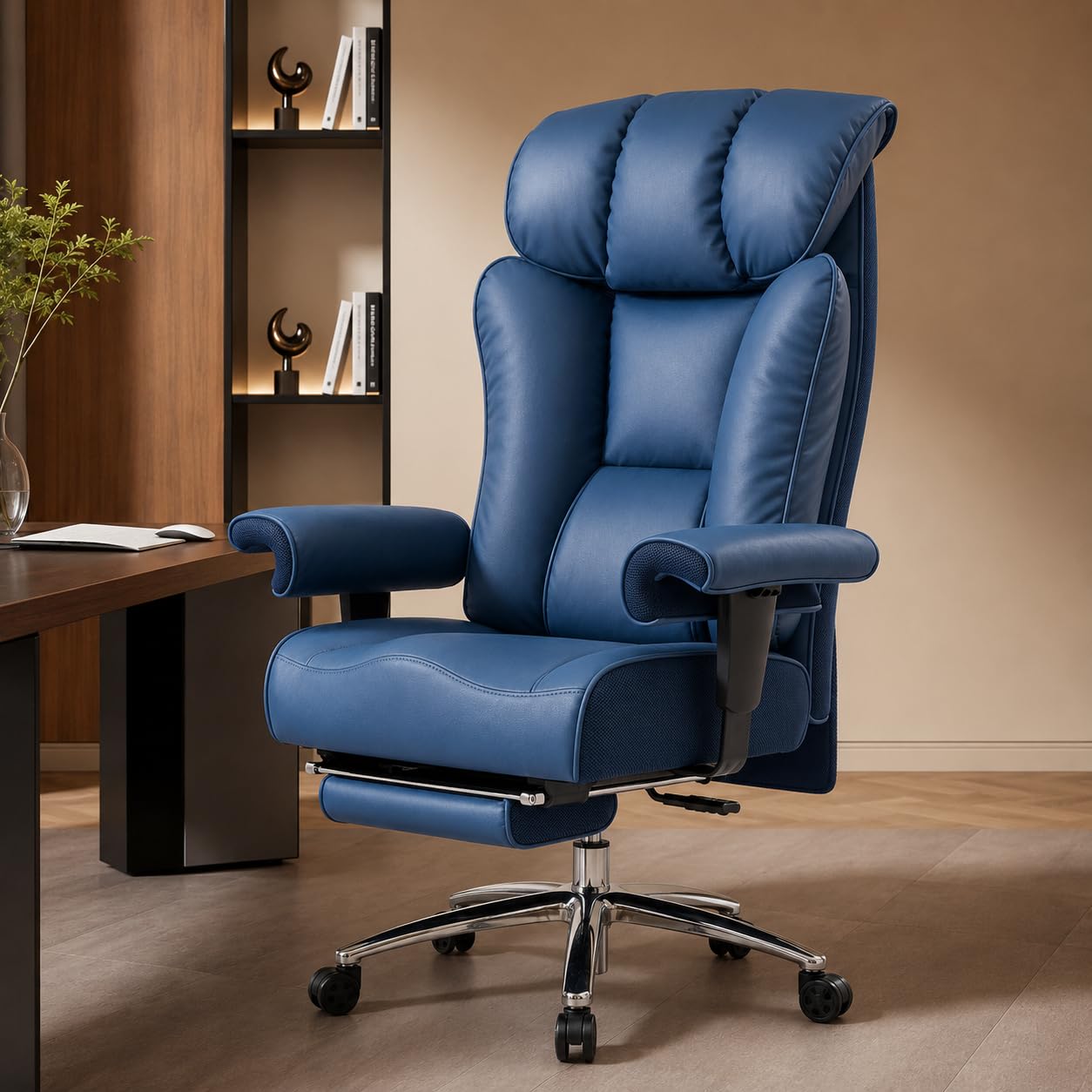 Efomao Sedia da Ufficio Ergonomica, Poltrona Direzionale in Ecopelle PU con Poggiapiedi Estraibile, Sedia da Scrivania Reclinabile con Imbottitura Spessa, Supporto Lombare, Portata 200kg (blu)