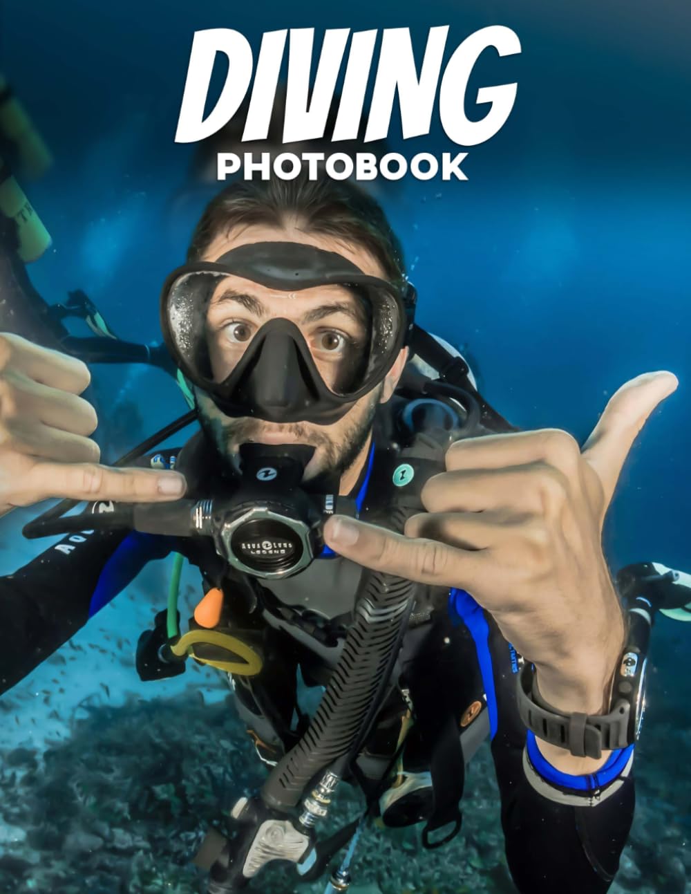 Diving Photo Book: Underwater Worlds And Daring Plunges In Diving Photography | Ocean Depths And Acrobatic Stunts Across 40 Pages For Dive Enthusiasts
