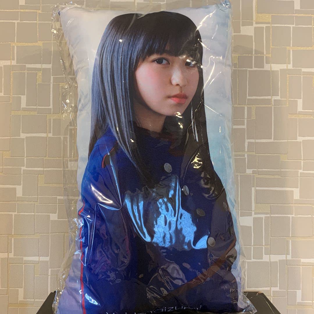 Amazon.co.jp: 神の手 クッション 不協和音 今泉佑唯 : ホーム＆キッチン