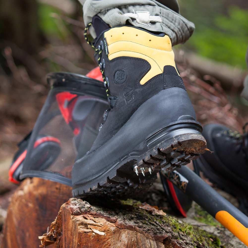 HAIX Protector Alpin Chaussure High-tech pour l'usage en côte avec classe 3 de protection anti-coupure. noirUK 8.5 / EU 43