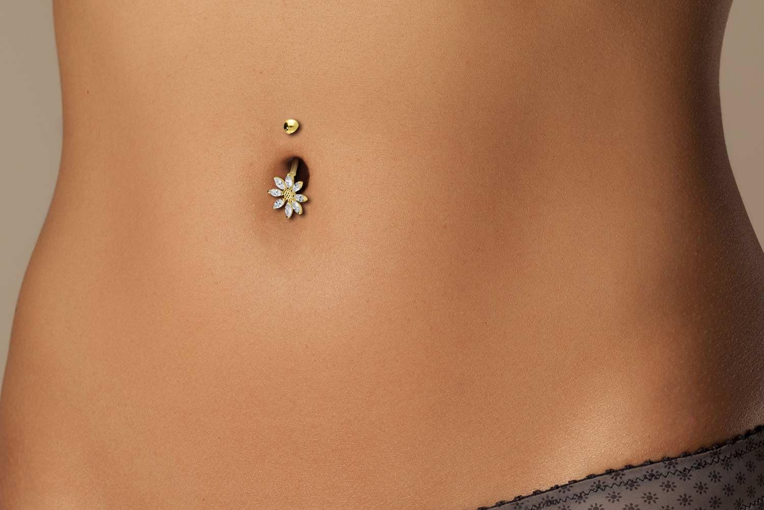 PIERCINGLINE 18 Karat Gold Bauchnabelpiercing KRISTALL BLUME Bananabell Piercing Gelbgold