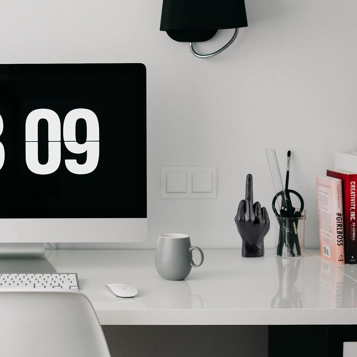 MOLIGOU Hand Gesture Desk Statues, Finger Sculpture Decor, Hand Statue Decor for Living Room, Shelf - Image 5