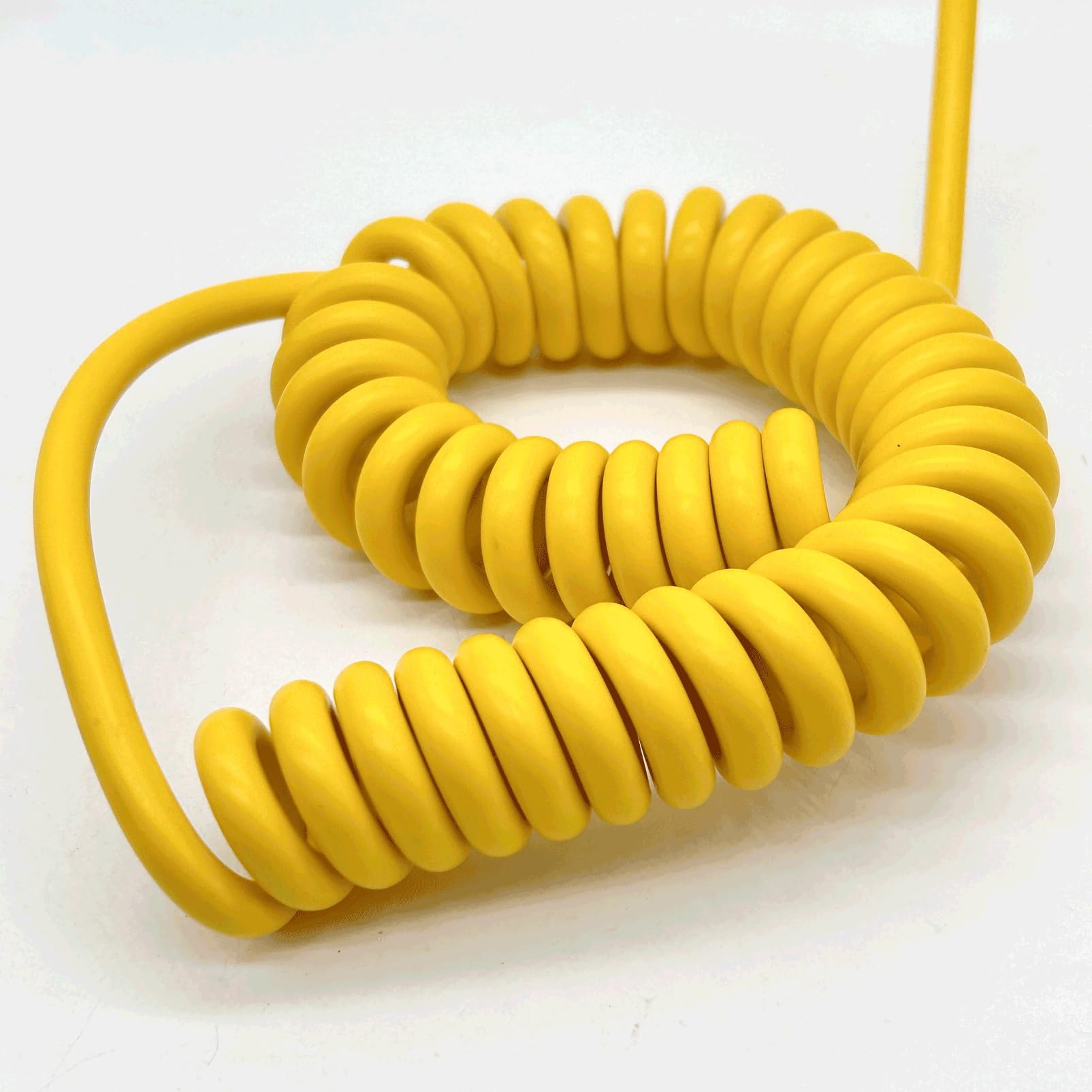 um das Stromleitungsnetz herum, 3-adriges Federspiral-Teleskopkabel, 17 AWG, 1 mm², Haushalts-PU-Kabel, 1–12 Meter(Stretch 9 Meters)