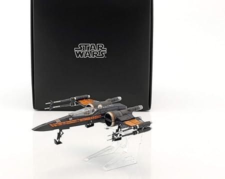 Amazon.co.jp: Hot Wheels Elite DHG 08 Po X Wing Fighter Starship, Multi :  Toys u0026 Games