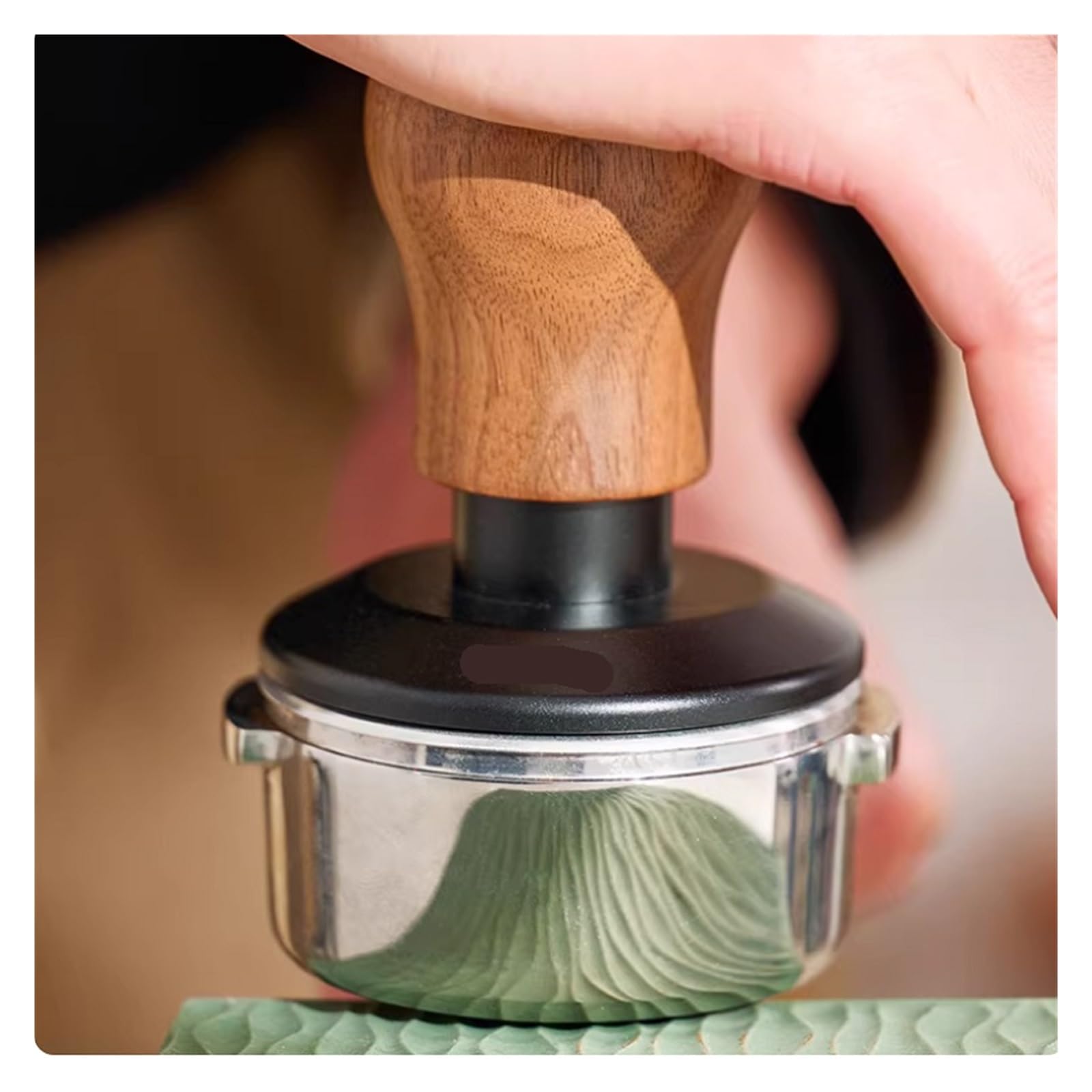 Accesorio For Máquina De Café Tamper Con Resorte Y Mango De Madera. Compatible Con WPM De 58 Mm.