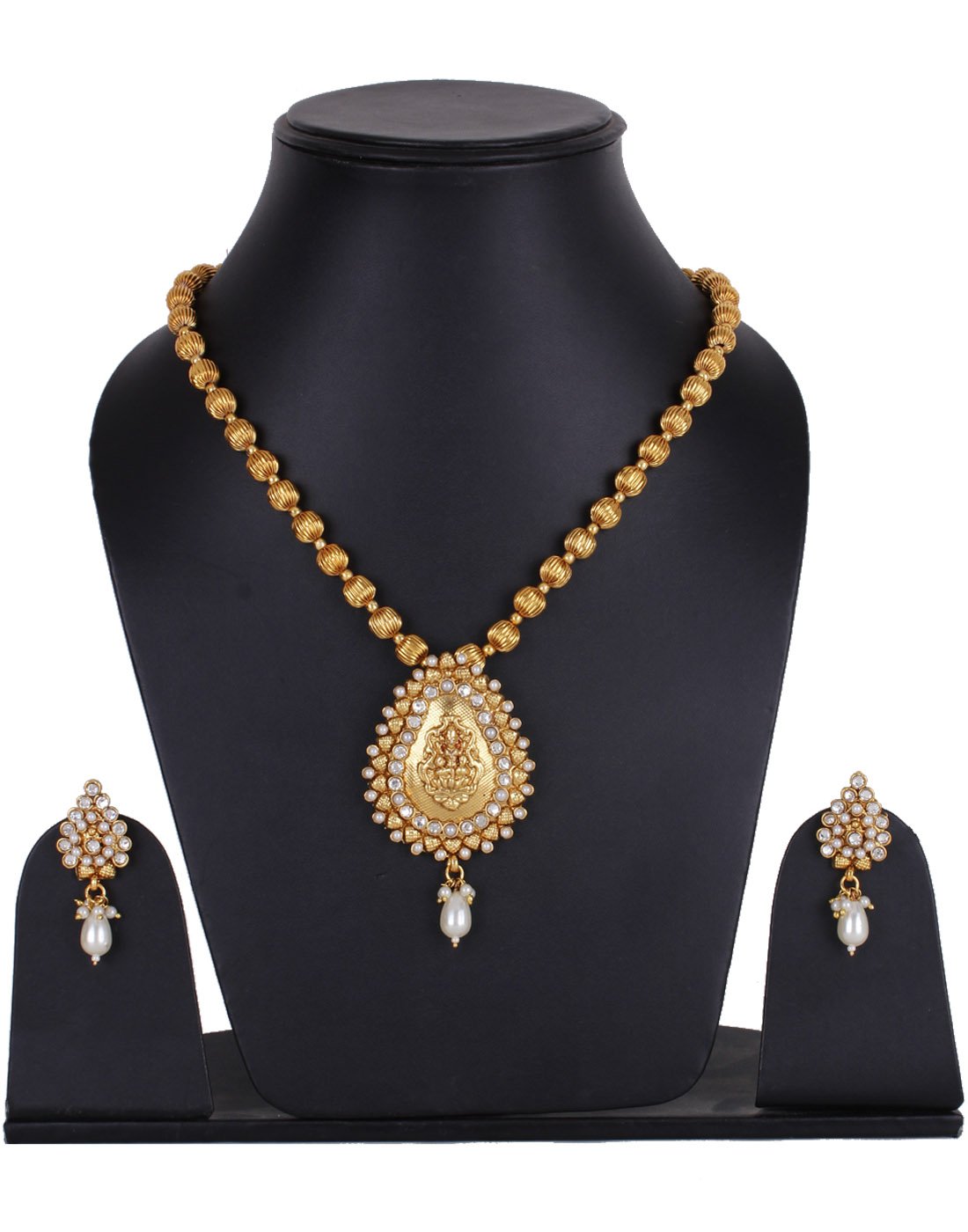 Traditional Temple Pendant Set for Women