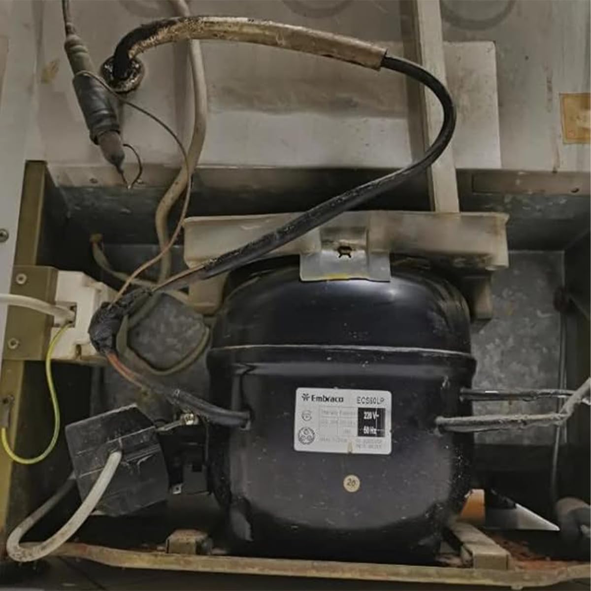 Parte di Ricambio per compressore Termico per Frigorifero 1/5 (HP) 150 W
