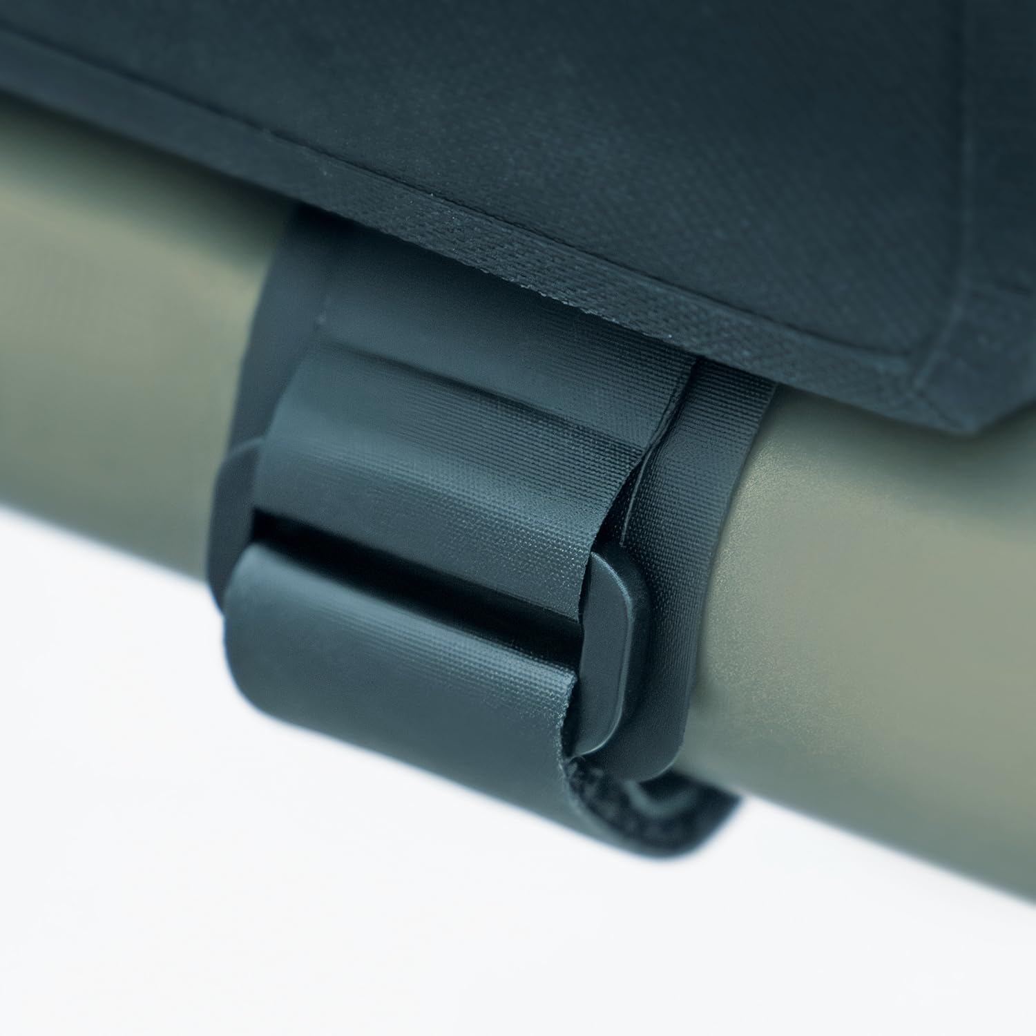 SKS Germany Race TOPTUBE Bag Sacoche de vélo (matériau extérieur soudé résistant aux éclaboussures, Sangles ou Adaptateur à vis, éléments réfléchissants, Passe-câbles)