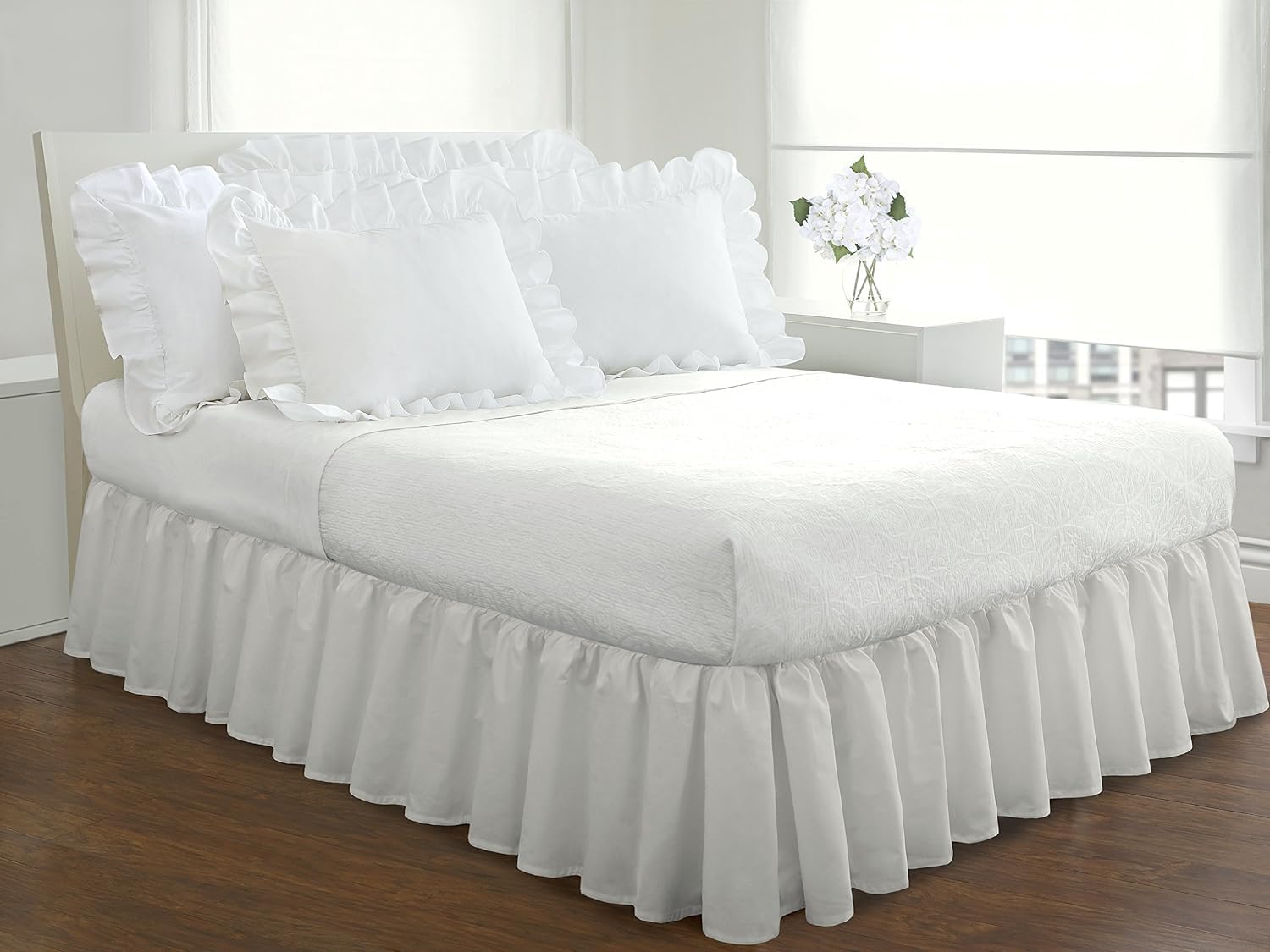 FRESH IDEAS Ideas Bedding Ruffled Bed Skirt, Classic 14” Drop Length, Gathered Styling, Twin, White FRE30114WHIT01