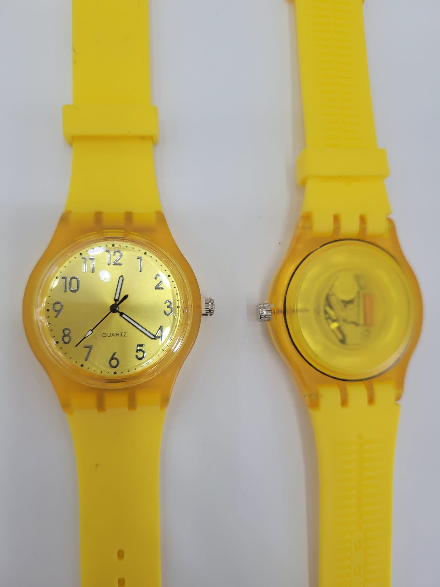 ricevi 1 Orologio per DETENUTO, PLASTICA Dietro Trasparente IDONEO CARCERE AMMESSO PENITENZIARIO, Bianco Nero BLU E Altri Omaggio PILA E SANTINO MADONNA PER CHI HA SBAGLIATO