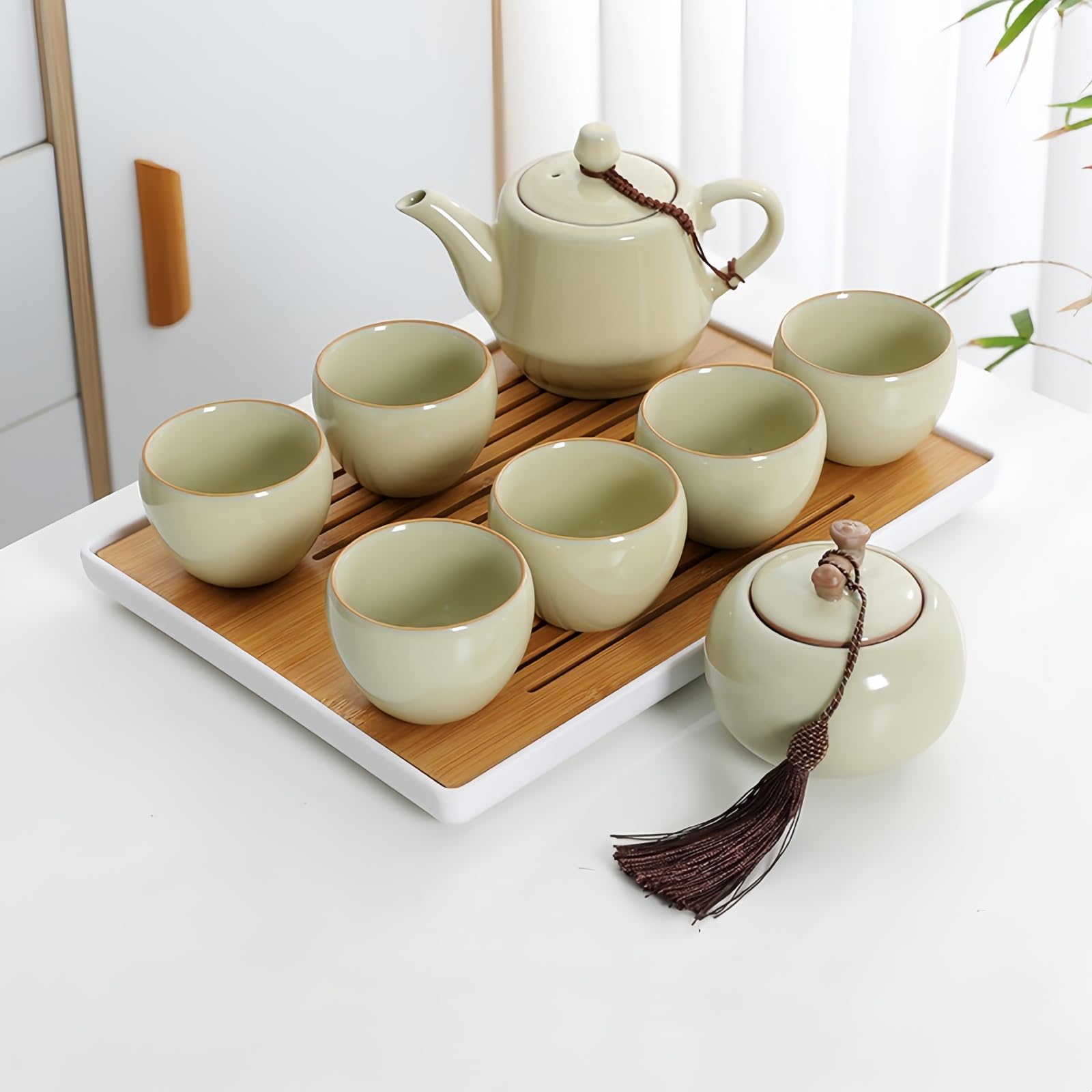 Juego de té de cerámica gongfu tradicional con tetera, tarro y tazas de té