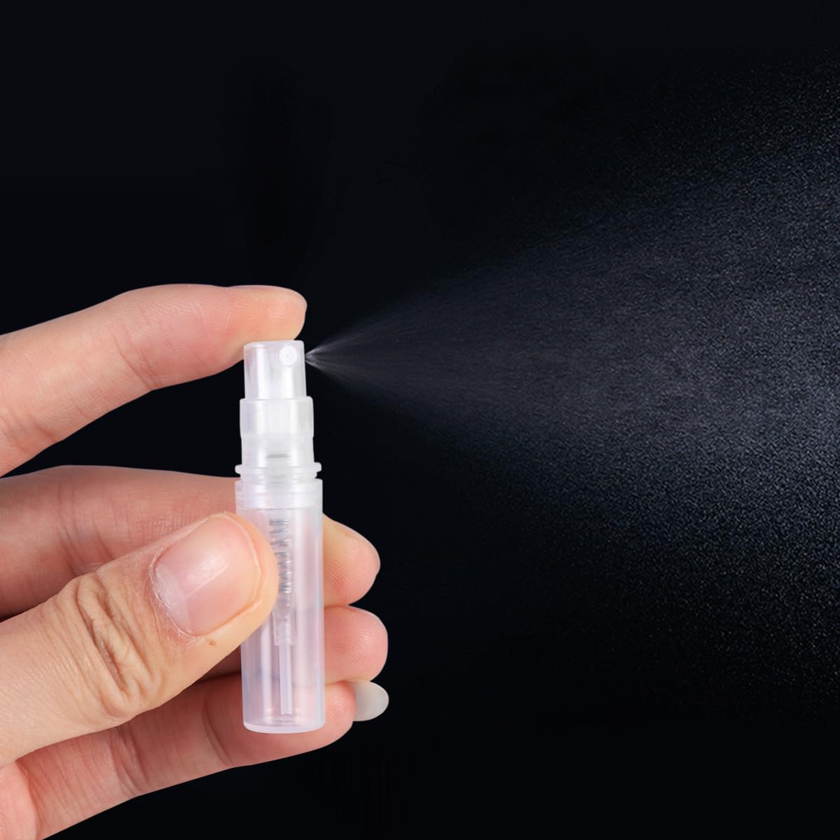 Ciieeo Botella de Perfume Portátil de 2ml en Plástico, 60 Unidades | Rellenable para Líquidos Acuosos y Brumas Faciales y Corporales, Tamaño Viaje, para Bolso