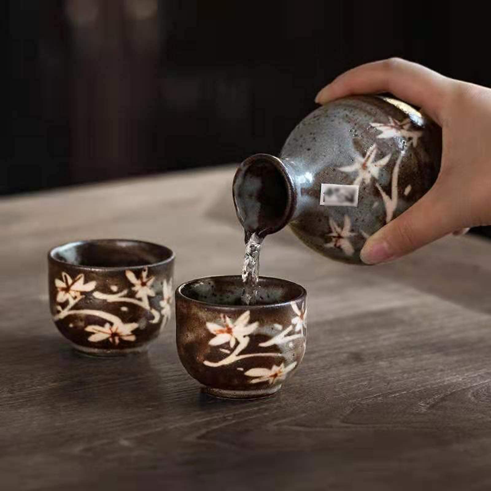 Amazon.co.jp: 日本酒セットには、酒瓶1個と酒器2個が含まれます。陶器 