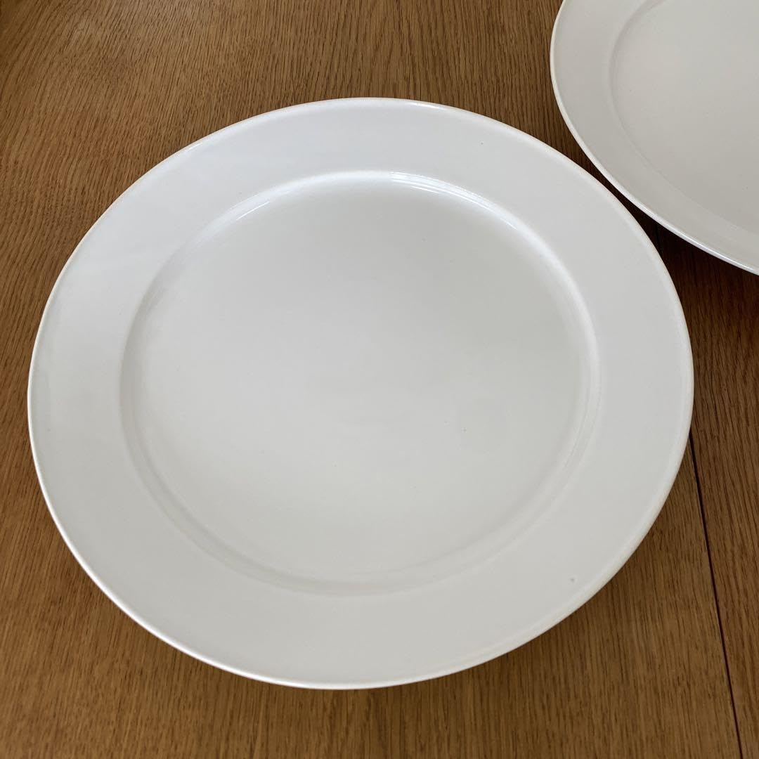 山本拓也 ケーキ皿 ５枚セット Amazon.co.jp: 山本拓也 器 プレート 皿 リム皿 : ホーム＆キッチン