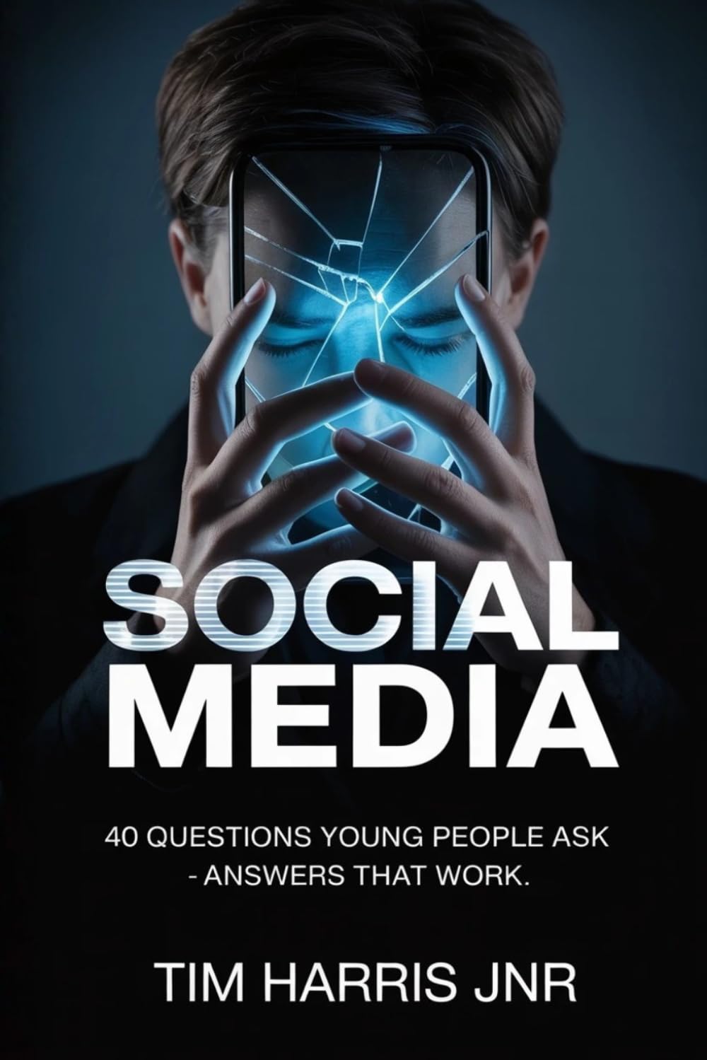Social Media 40 Questions Young People Ask - Answers That Work