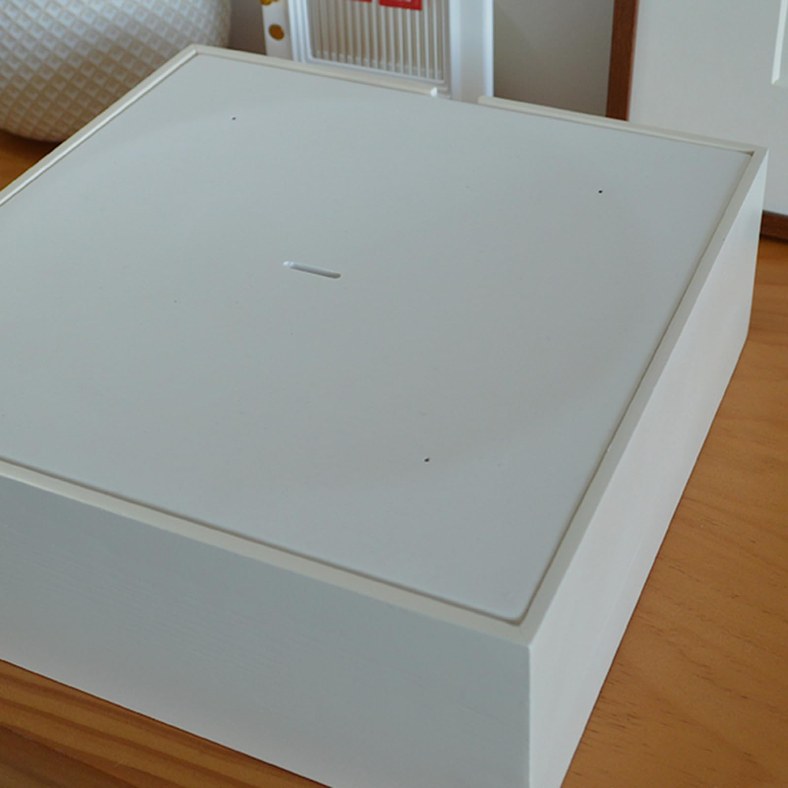 Giocattolo elettrico per gatti, design a goccia d'acqua, gioco interattivo per interni per gatti e cani, scultura moderna per uso ufficio