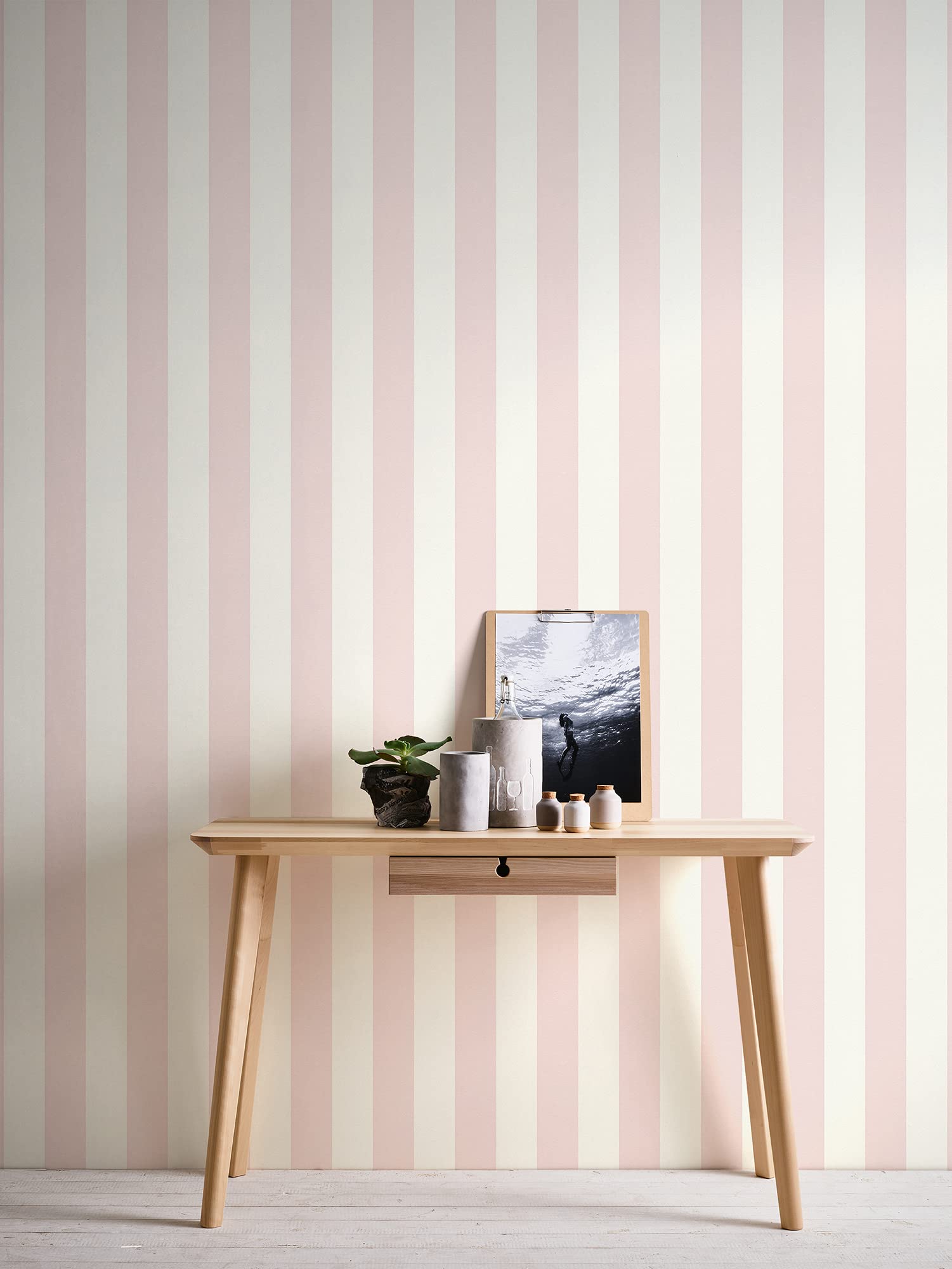 Tapeta w paski Trendwall włóknina 10,05 m x 0,53 m różowa biała Made in Germany A.S. Création 381013 38101-3