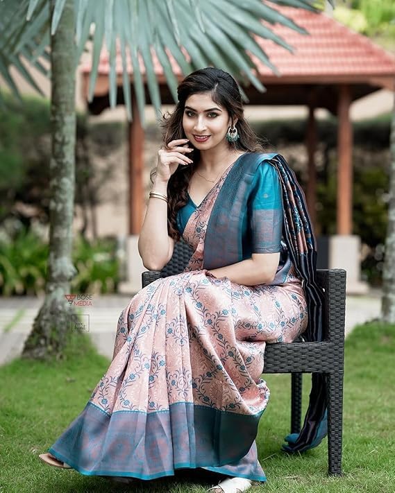 Women's Banarasi Kanjivaram Cotton Silk Saree With Unstitched Blouse Material