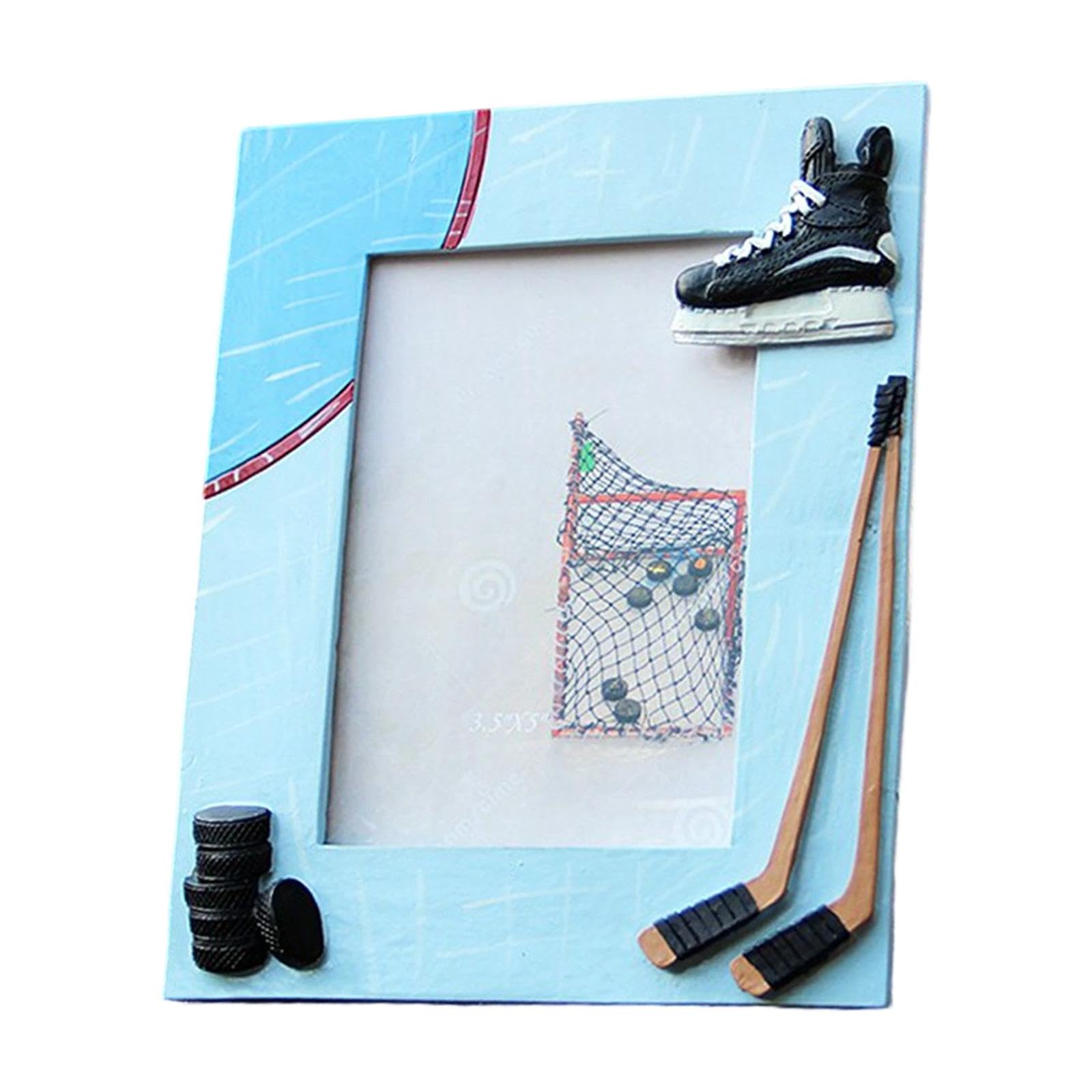 Cadre photo de hockey sur table de chevet et etagere de salon moderne