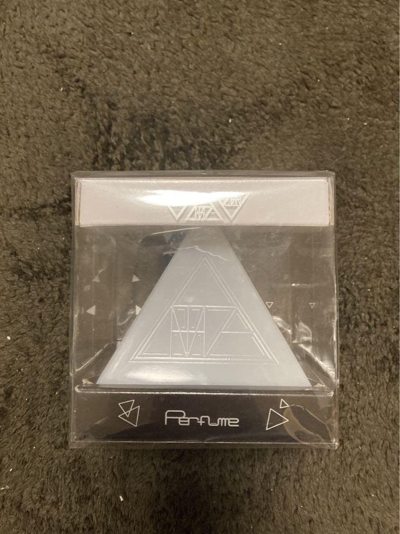 Perfume オフィシャルグッズ 電気ヒカール Amazon.co.jp: Perfumeグッズ TOKYO GIRL Perfumeフェス 2017