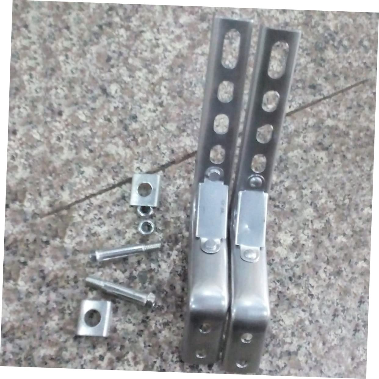 KOMBIUDA Universal Training Wheels for Kids Bikes 12-20 Inch Metal Bracket Arm Durable Quick Assembly Safety Cycling