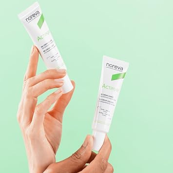 NOREVA LED ACTIPUR كريم مضاد للعيوب Teintee Claire (30 مل)