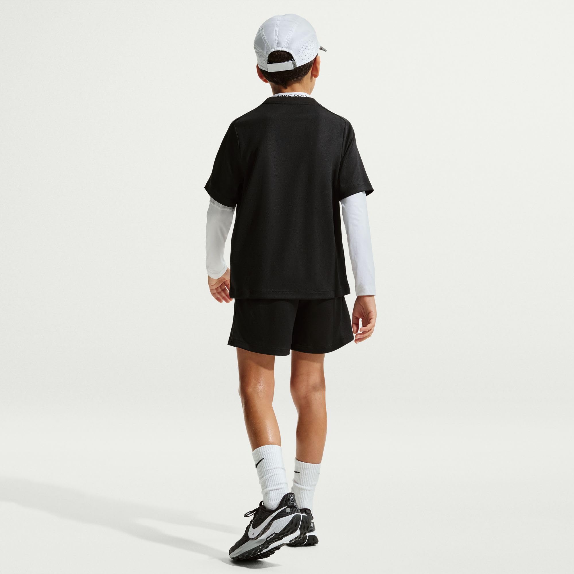 Nike Chłopięcy Df Multi SS Hbr T-Shirt Black/White 8/10 lat