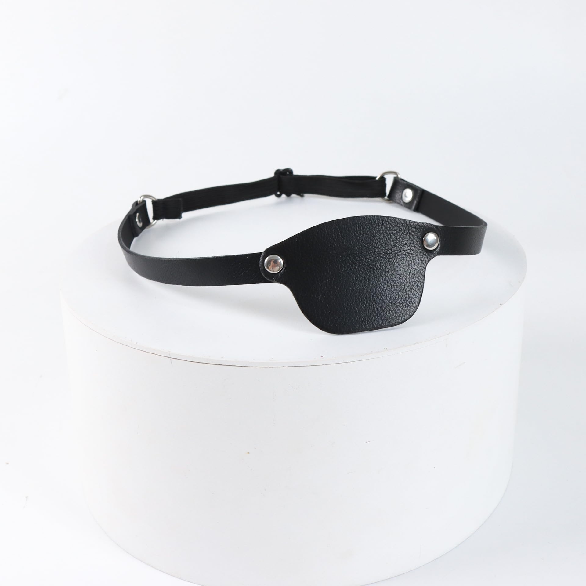 Amazon.com: HKSICHENGKEJI Pirate Eye Patch Black Leather Eye Patch