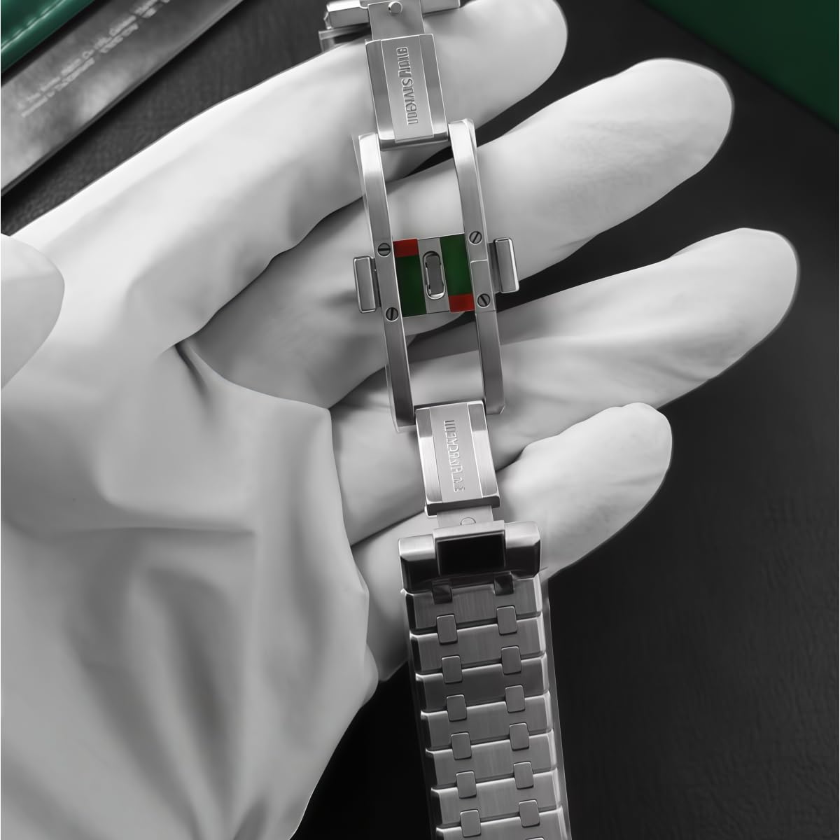 Szeroka Bransoleta Stal Nierdzewna 26mm, Ciężki Pasek Metalowy Szczotkowany, Matowy Zamiennik Lity dla Audemars Piguet Royal Oak-Złoty