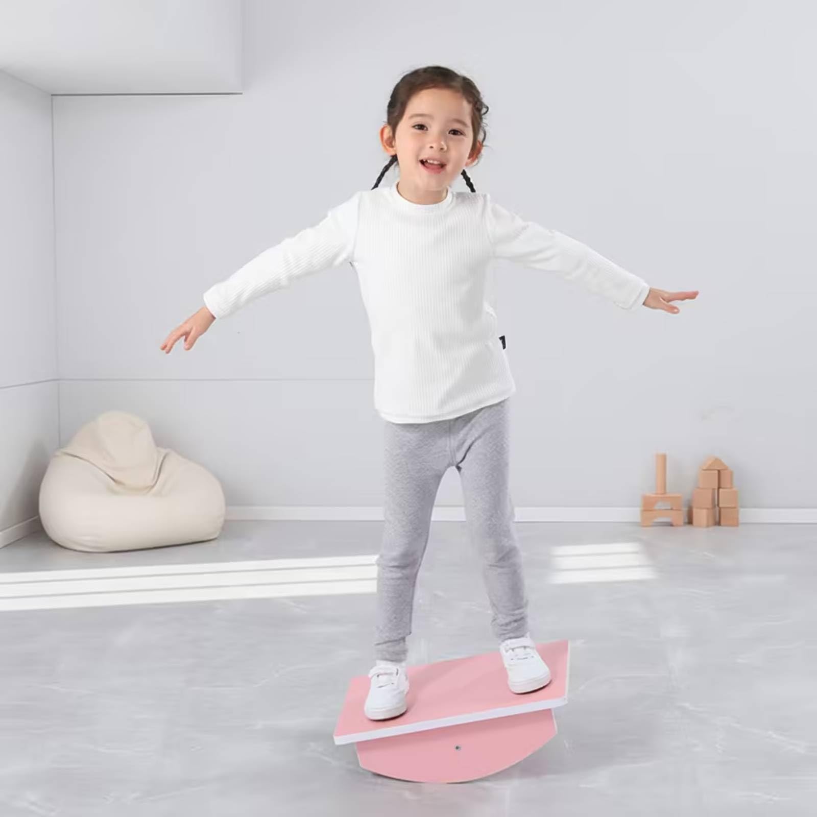 Harilla Tabla de Equilibrio Infantil Tabla de Balance Balancín de Juego Entrenador Sensorial de Madera con Base Curvada y Bordes Redondeados Adecuada para