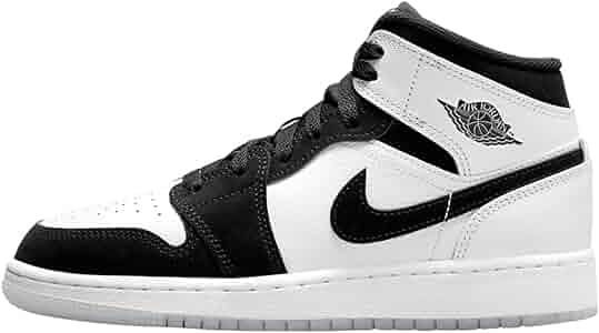 スカイジョーダン　22㎝　白黒 Amazon | Big Kid's Jordan 1 Mid SE Diamond White/Black-Multi
