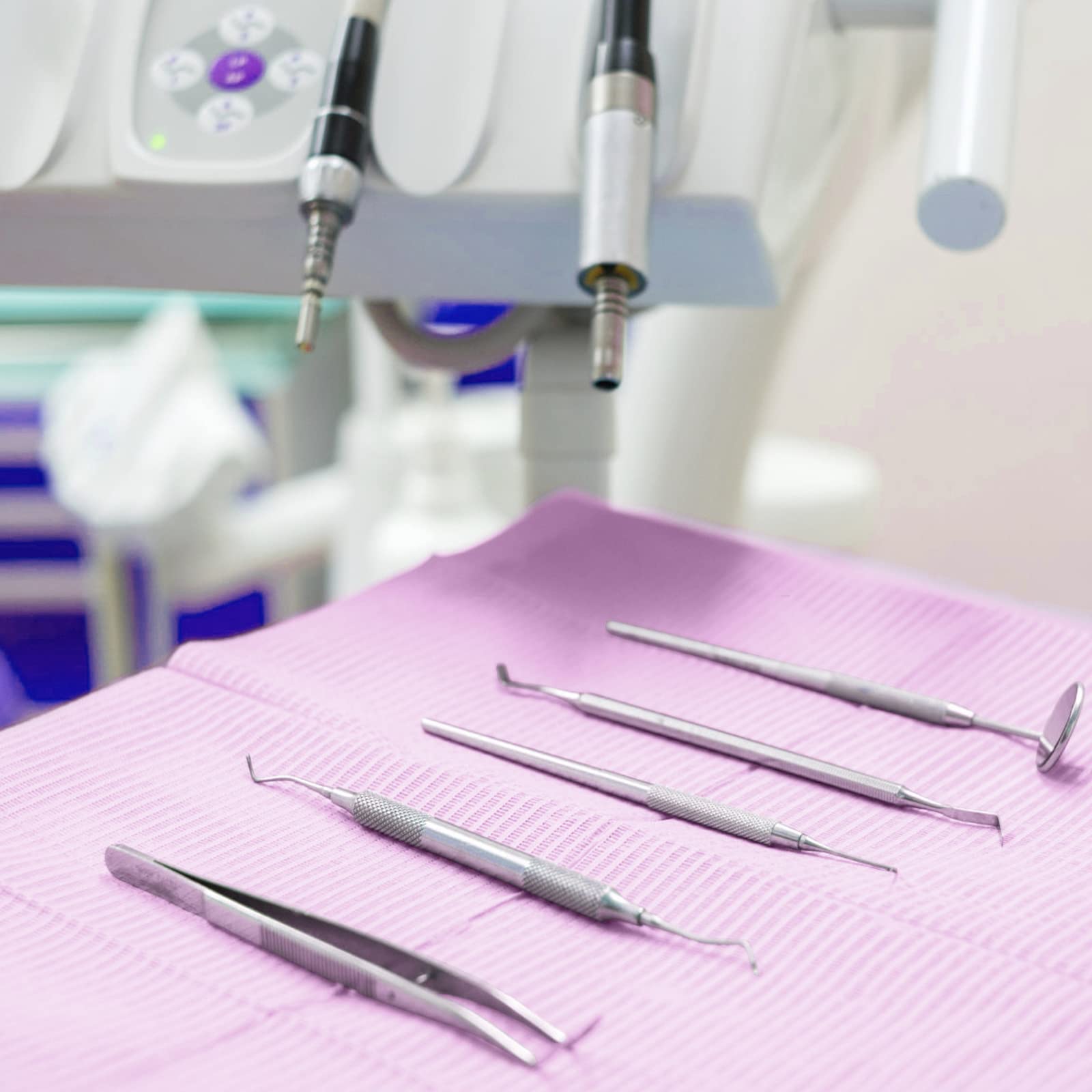 Healifty Bavaglini Dentali Monouso Impermeabili in Polietilene Per Uso Clinico Sciarpa Orale Assorbente Di Saliva Per Odontoiatria E Bellezza 115-120 Pezzi Viola