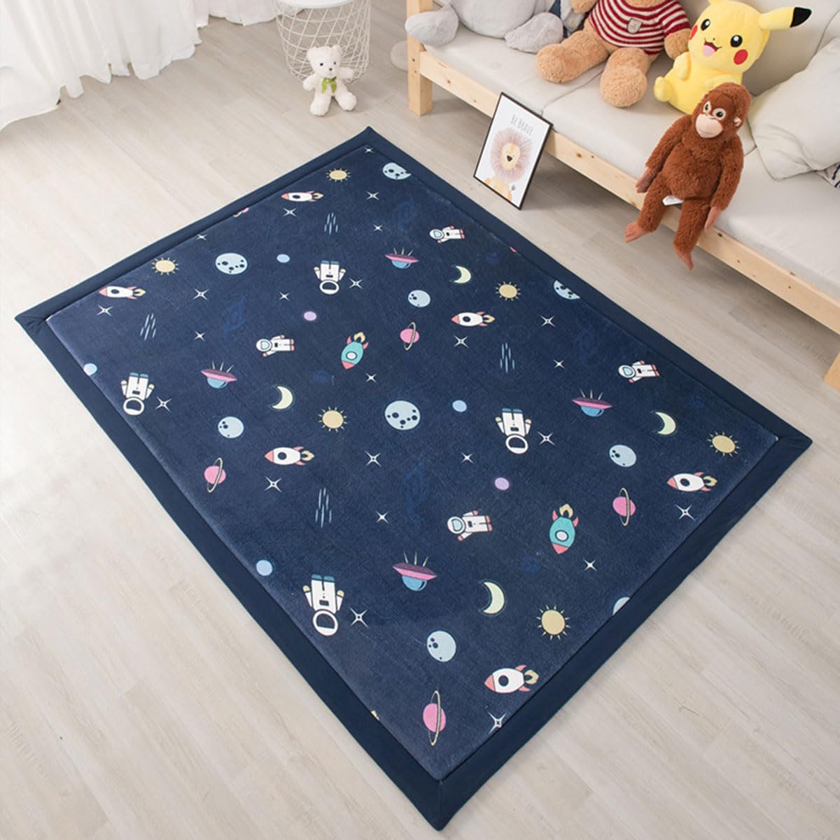 Single tree forest Large Area Rug, 2cm Thick Kids Carpet-space astronaut-100 * 120cm