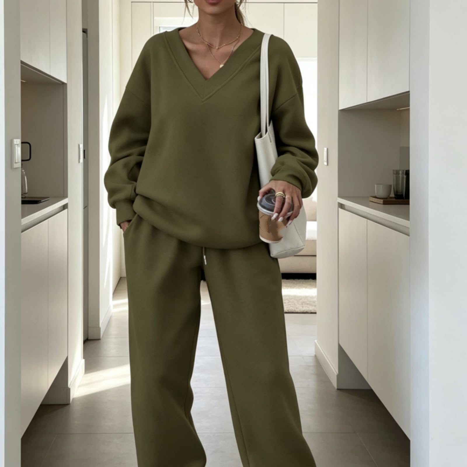 Ensemble deux pièces pour femme sweat-shirt à col V pantalon à jambes large